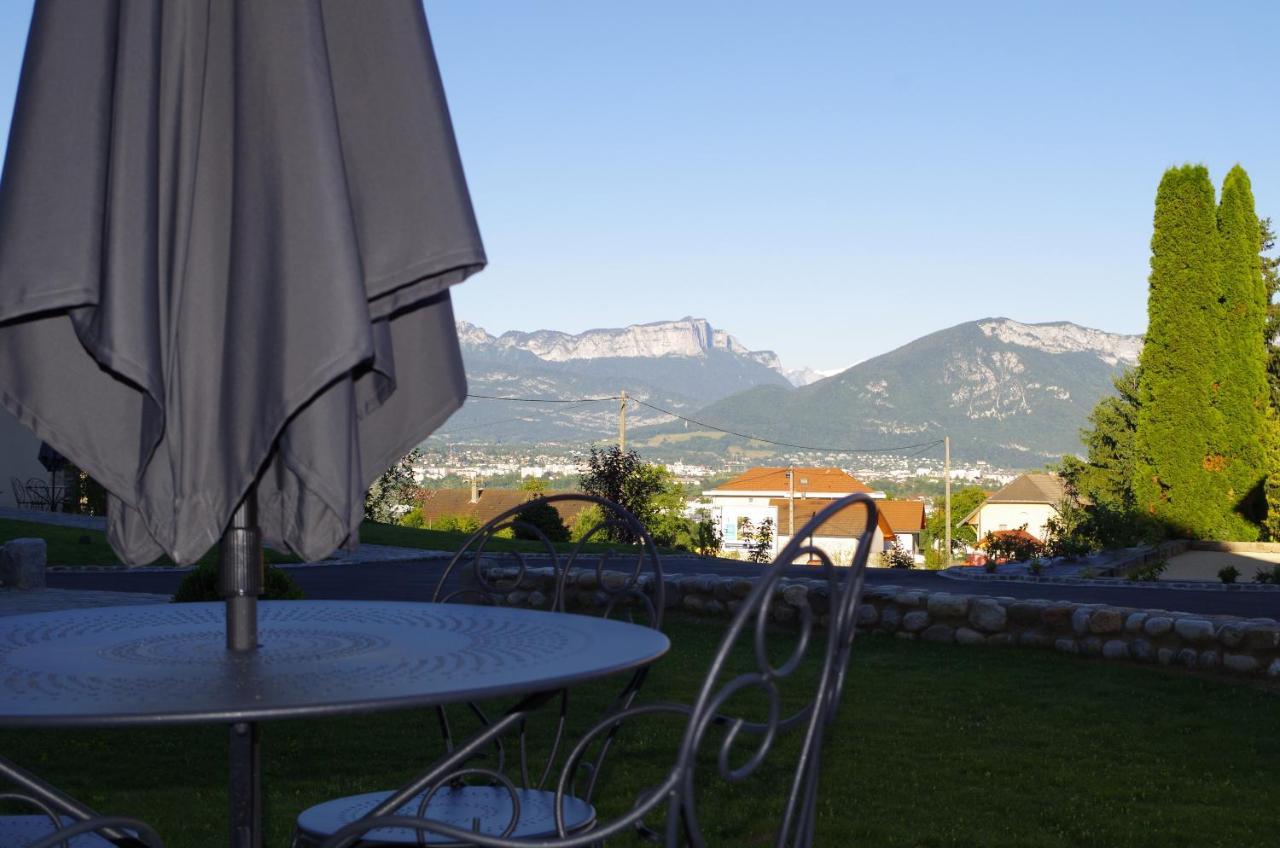 Le Paon Bleu Annecy Poisy Bed & Breakfast Eksteriør bilde